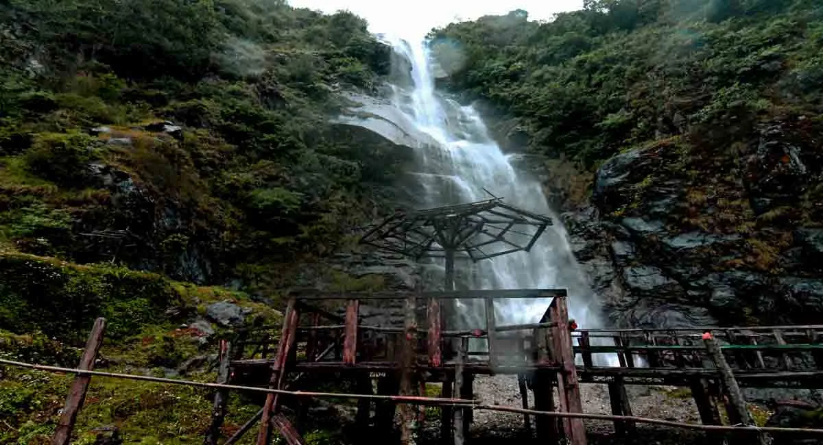 Seven Sisters Waterfalls