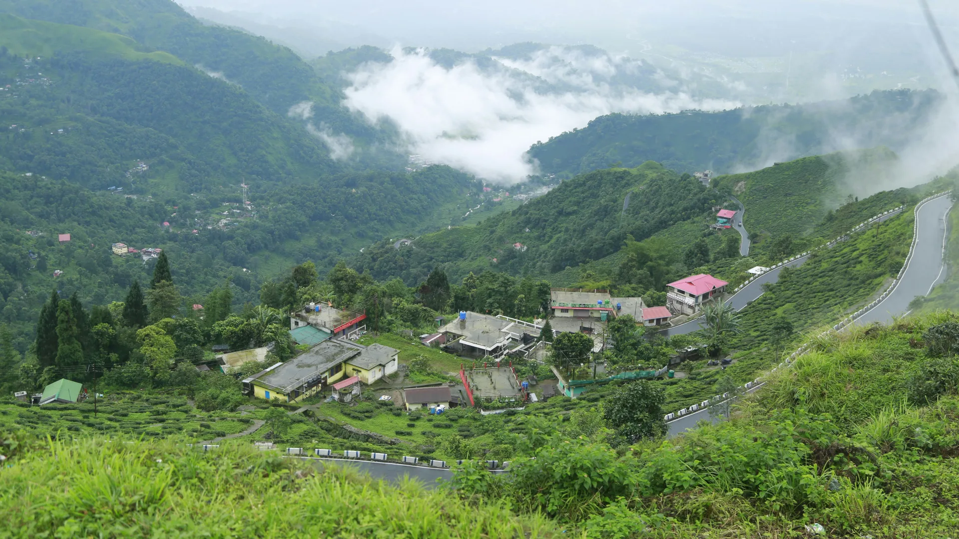 Bagdogra Airport to Darjeeling Taxi