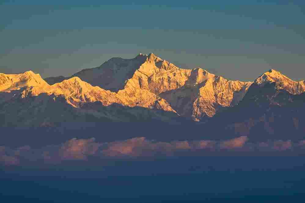 Tiger Hill Sunrise in Darjeeling