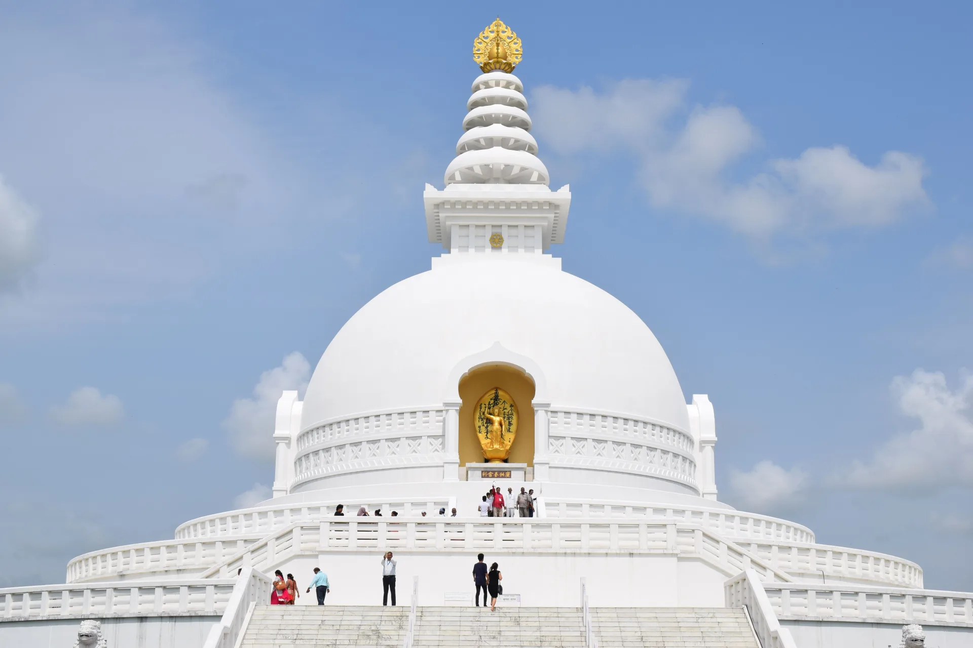 Pokhara Annapurna Foothills & Peace Pagoda
