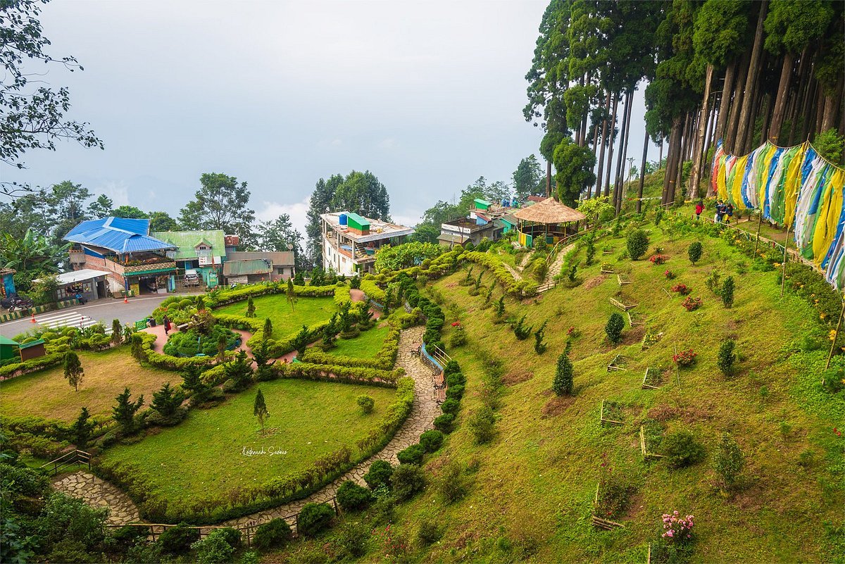Lamahatta Eco Park and Lake